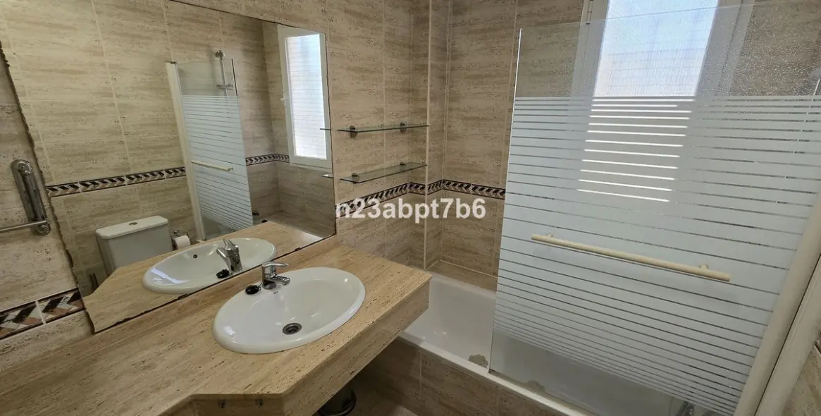 Продажа апартаментов на первом этаже в Nueva Andalucía 14