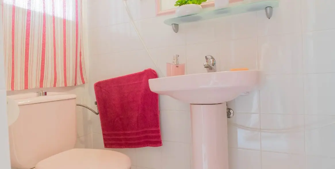 Sale of townhouse in El Coto 13