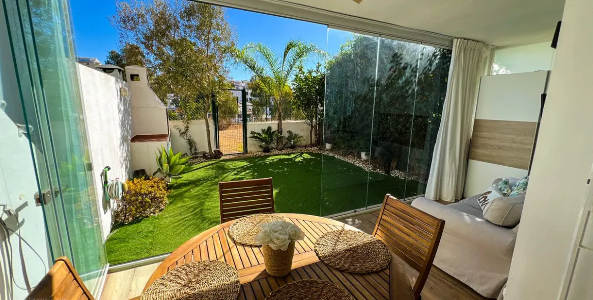 Sale of ground floor apartment in La Cala de Mijas 6