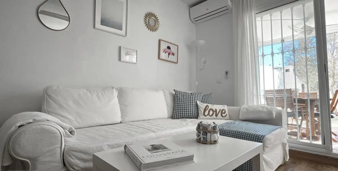 Sale of ground floor apartment in La Cala de Mijas 8