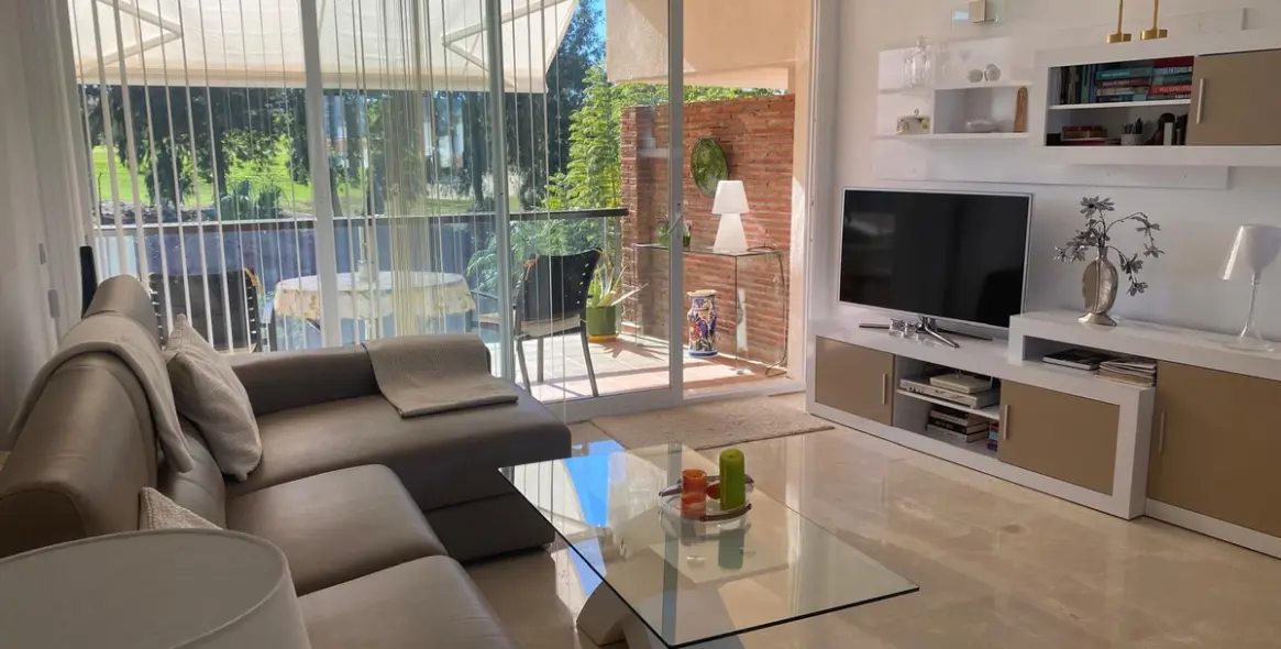 Продажа апартаментов на среднем этаже в Riviera del Sol 18