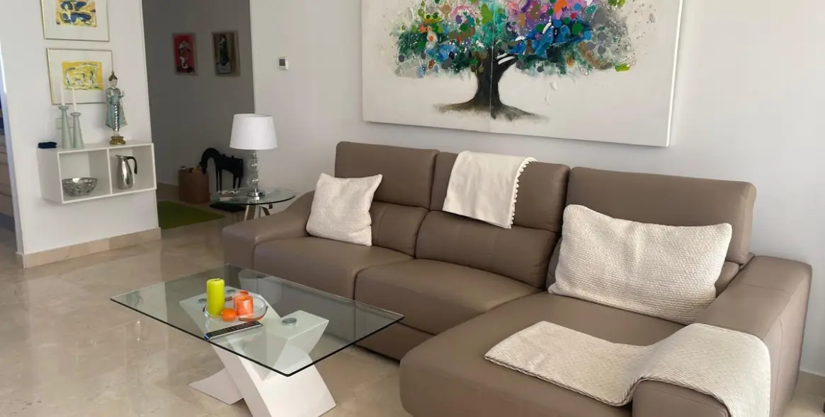 Продажа апартаментов на среднем этаже в Riviera del Sol 19