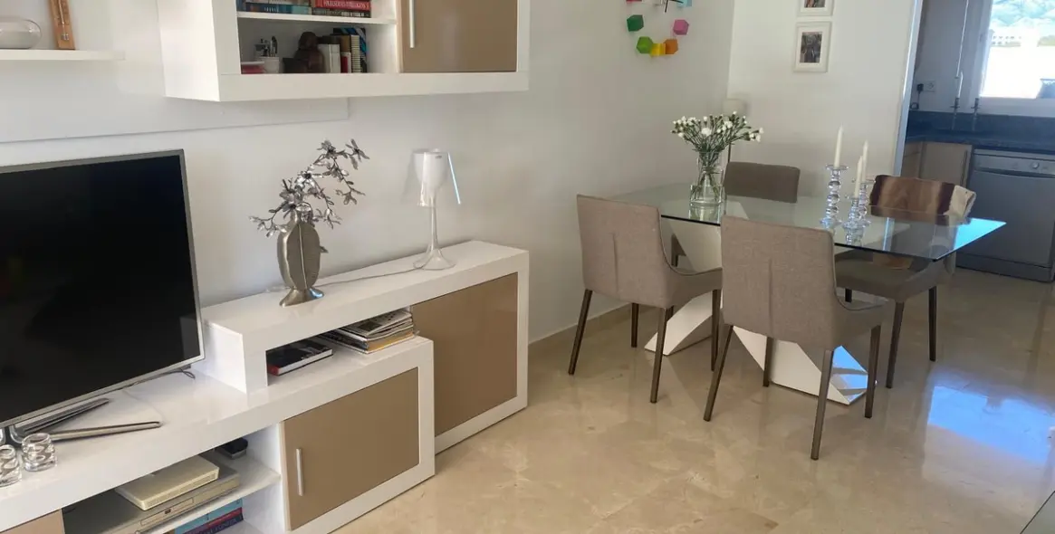 Продажа апартаментов на среднем этаже в Riviera del Sol 20