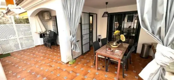 Продажа апартаментов на первом этаже в Benalmadena 3