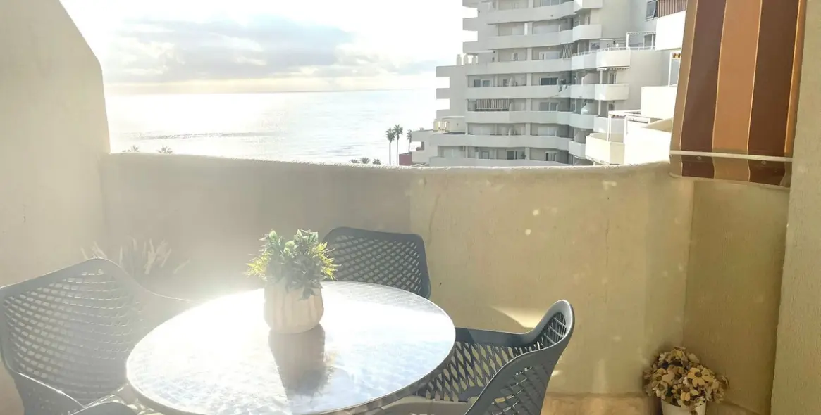 Продажа апартаментов на среднем этаже в Benalmadena Costa 9