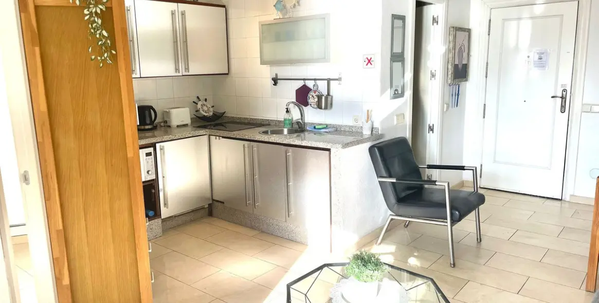 Продажа апартаментов на среднем этаже в Benalmadena Costa 17