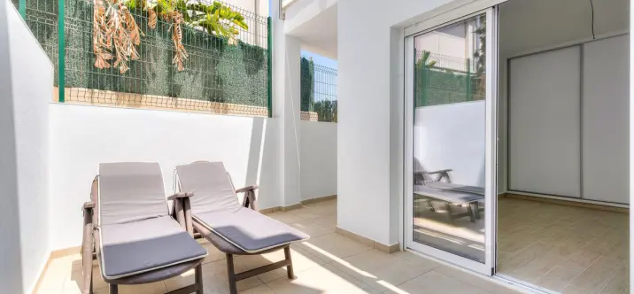 Продажа апартаментов на первом этаже в Fuengirola 0