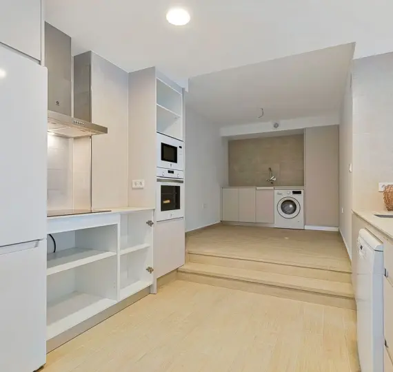 Продажа апартаментов на первом этаже в Fuengirola