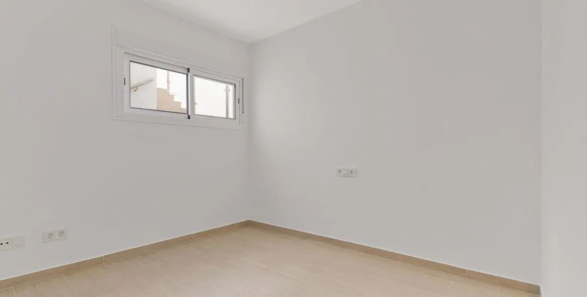 Продажа апартаментов на первом этаже в Fuengirola 11