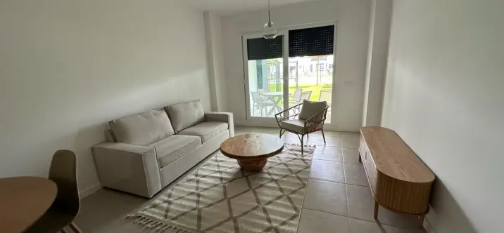 Продажа апартаментов на первом этаже в Estepona 3