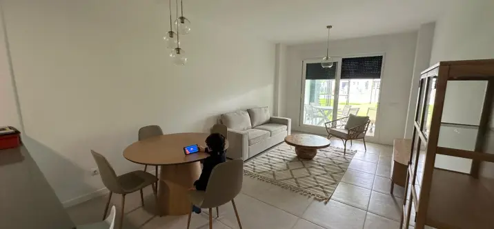 Продажа апартаментов на первом этаже в Estepona 4