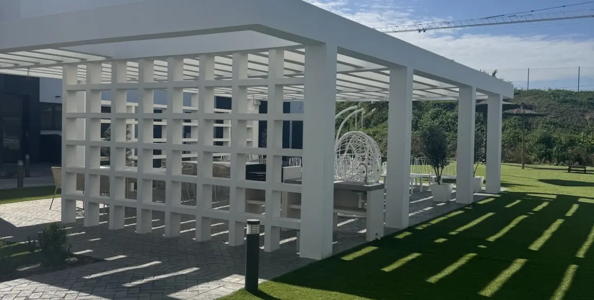 Продажа апартаментов на первом этаже в Estepona 10