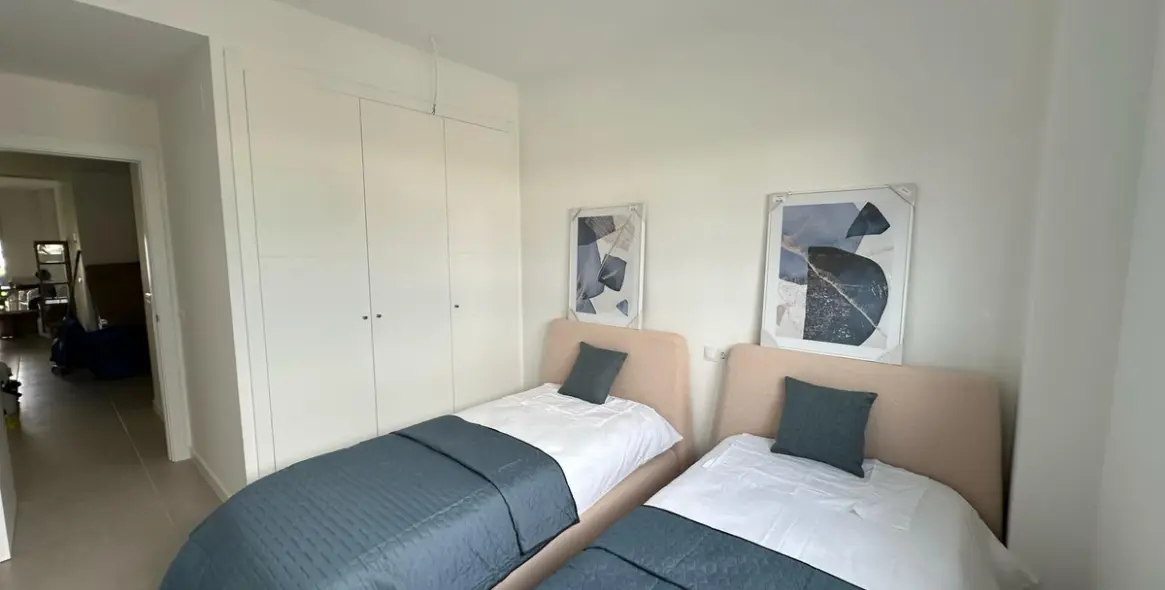 Продажа апартаментов на первом этаже в Estepona 12