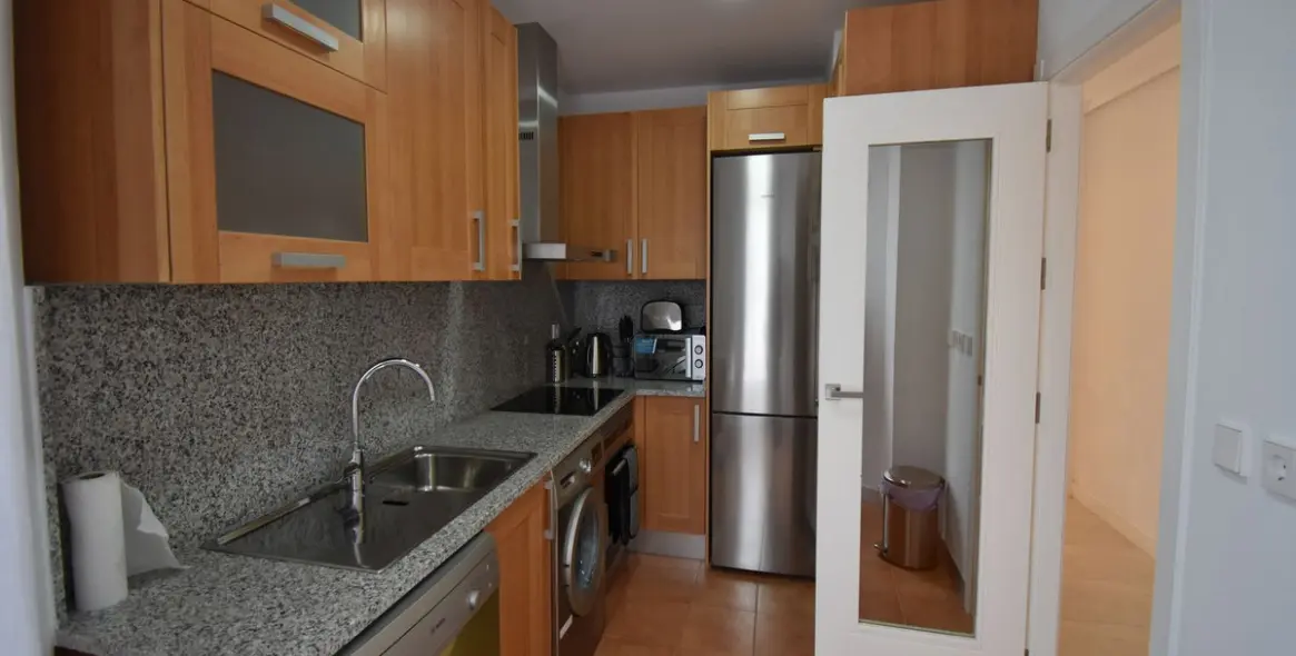 Продажа апартаментов на первом этаже в Estepona 10