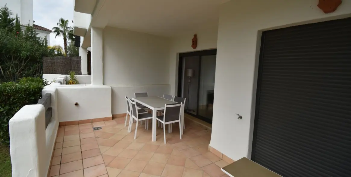 Sale of ground floor apartment in Estepona 33