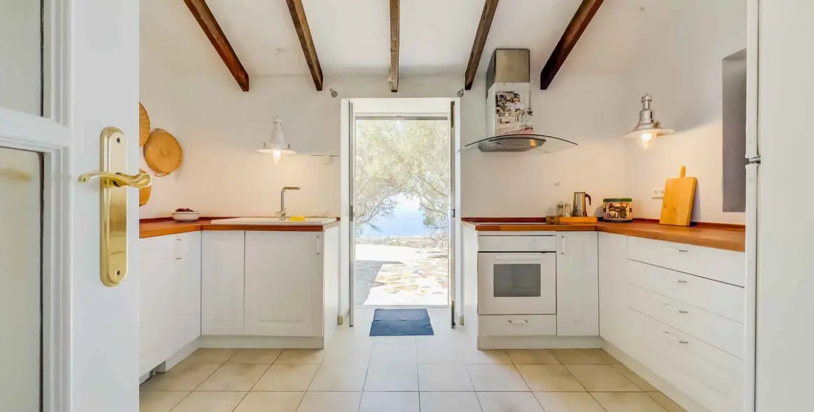 Sale of finca - cortijo in Sayalonga 4