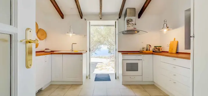 Sale of finca - cortijo in Sayalonga 3