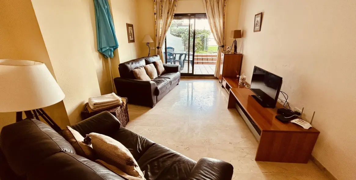 Продажа апартаментов на первом этаже в La Duquesa 4