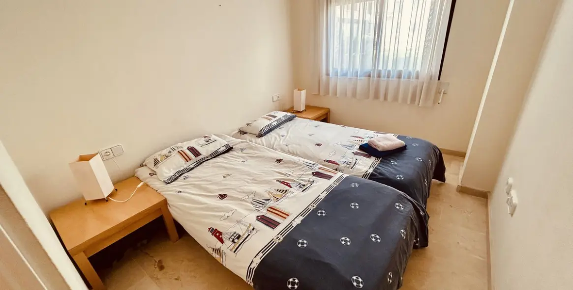 Продажа апартаментов на первом этаже в La Duquesa 12