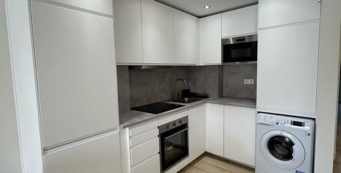 Продажа апартаментов на среднем этаже в Mijas Golf 12