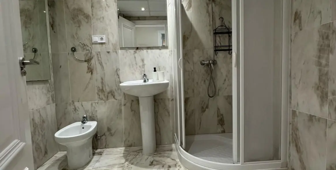 Продажа апартаментов на среднем этаже в Mijas Golf 24