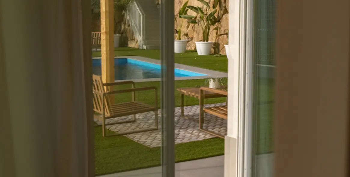 Sale of detached villa in Viñuela 19