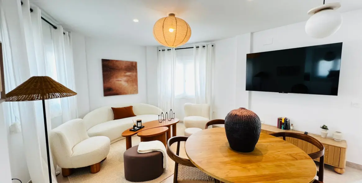 Продажа  отдельно стоящей виллы в Viñuela 28