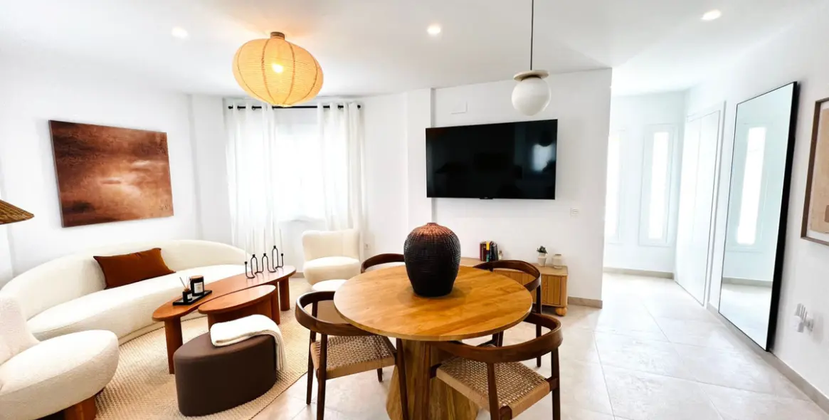 Продажа  отдельно стоящей виллы в Viñuela 32