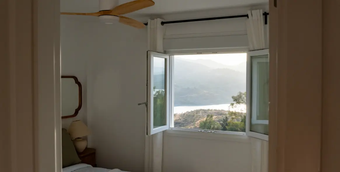 Продажа  отдельно стоящей виллы в Viñuela 39