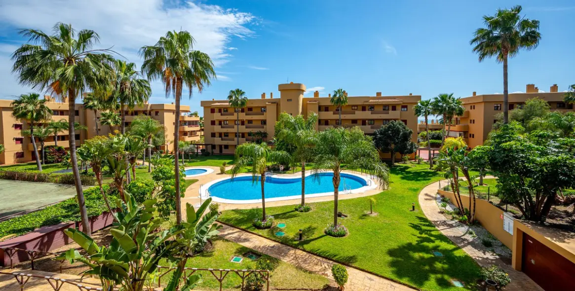 Продажа апартаментов на среднем этаже в La Cala de Mijas 1