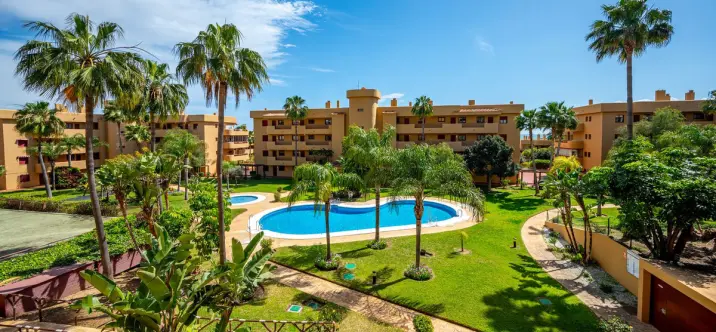 Продажа апартаментов на среднем этаже в La Cala de Mijas 0