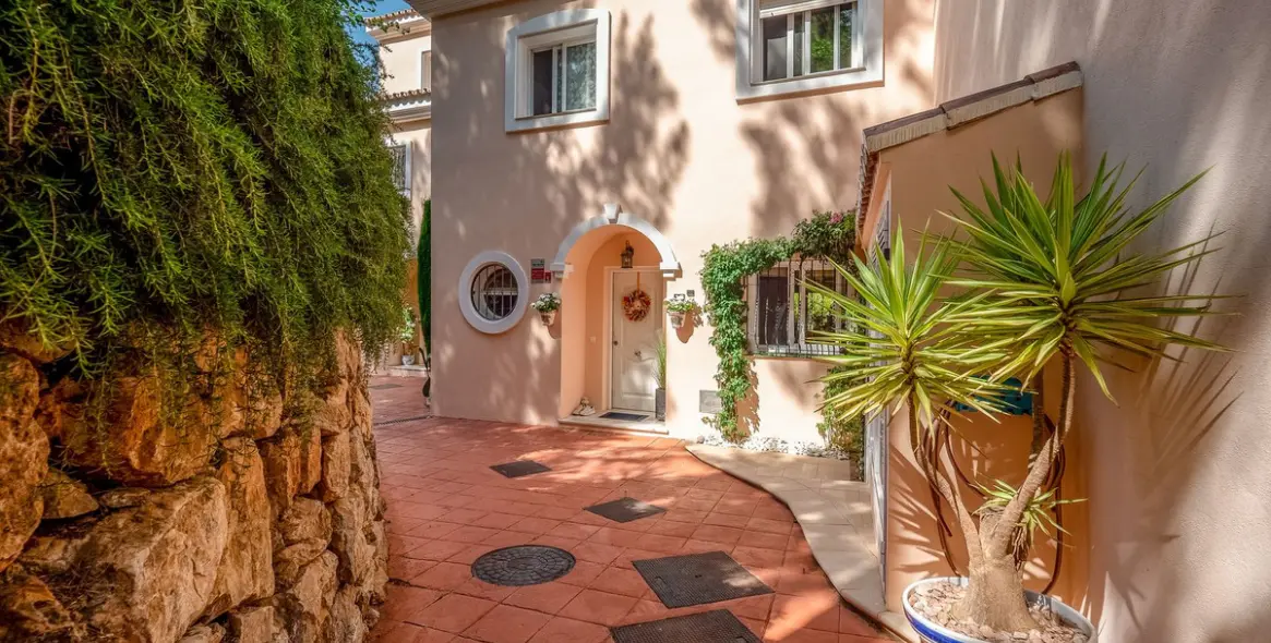 Sale of townhouse in Alhaurin Golf 1