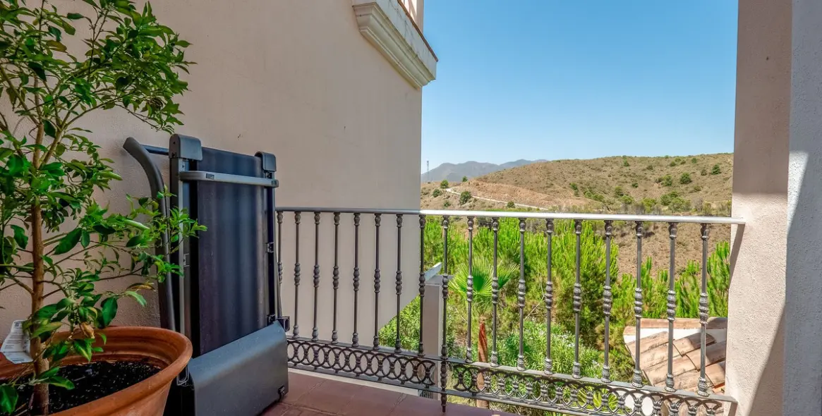 Sale of townhouse in Alhaurin Golf 16