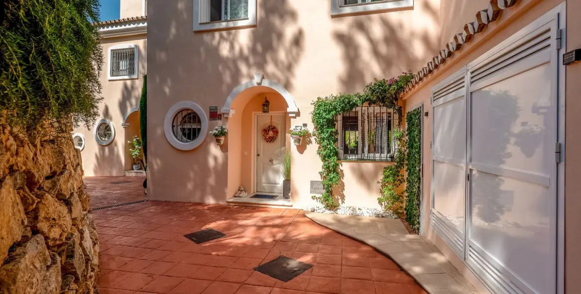 Sale of townhouse in Alhaurin Golf 19