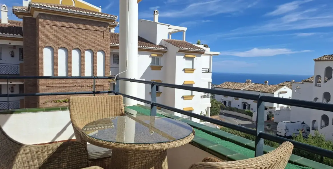 Продажа апартаментов на среднем этаже в Benalmadena 1