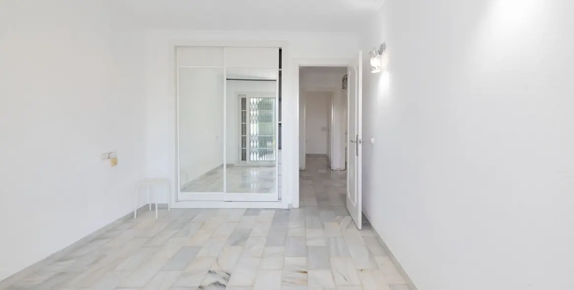 Sale of duplex in Campo Mijas 12