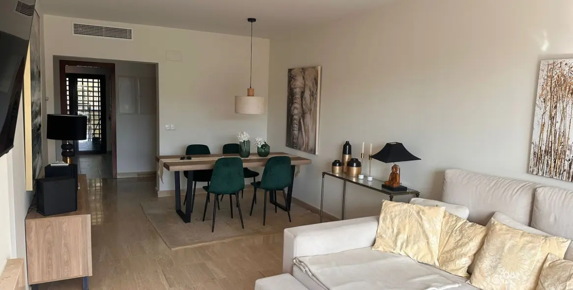 Sale of penthouse in Estepona 7