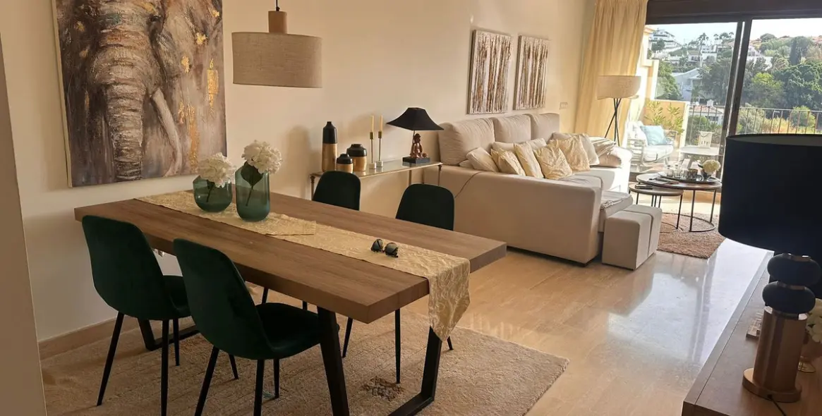 Sale of penthouse in Estepona 8