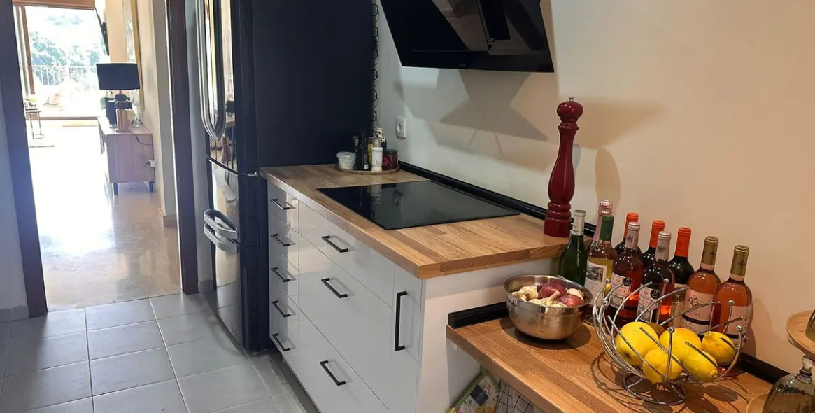 Sale of penthouse in Estepona 13