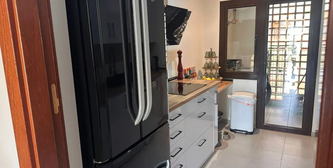 Sale of penthouse in Estepona 16