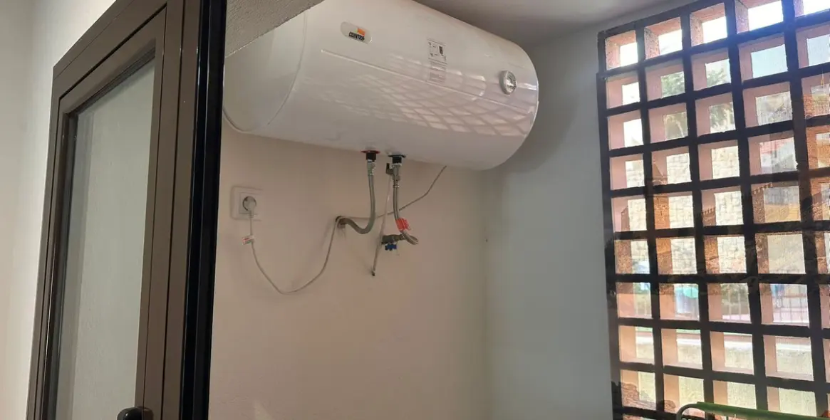 Sale of penthouse in Estepona 18