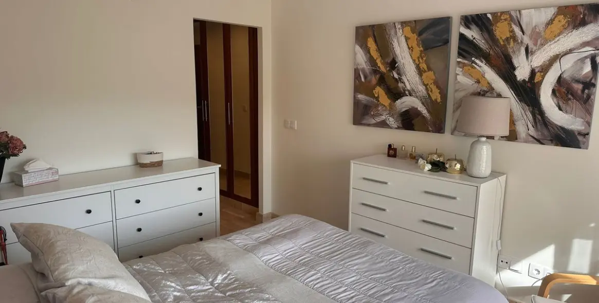 Sale of penthouse in Estepona 19