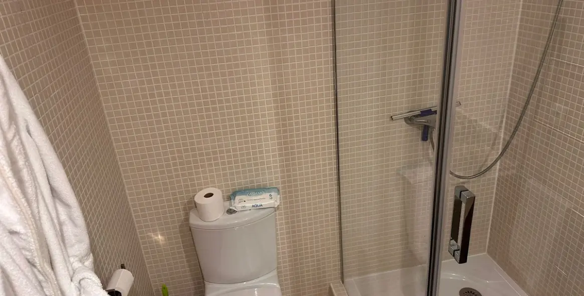 Sale of penthouse in Estepona 32
