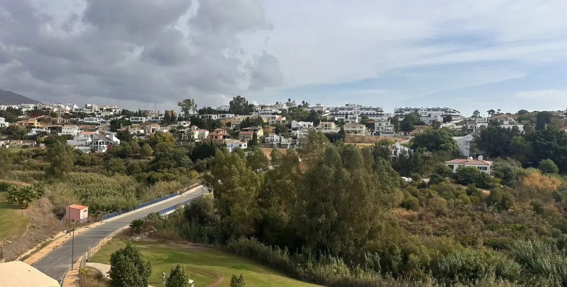 Sale of penthouse in Estepona 50