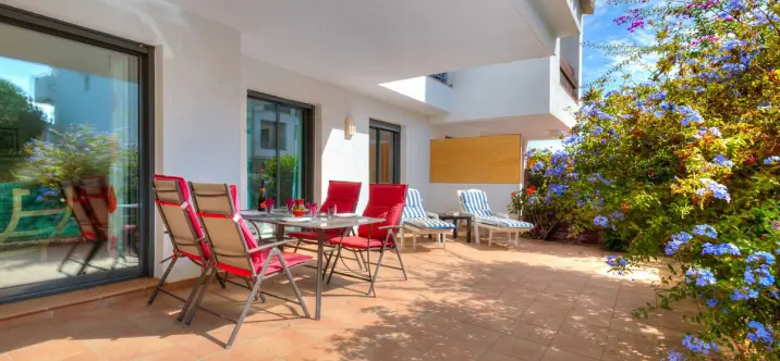 Sale of ground floor apartment in La Cala de Mijas 2