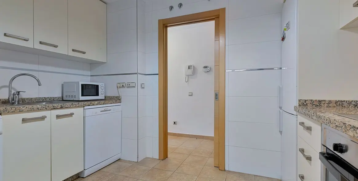 Sale of ground floor apartment in La Cala de Mijas 12