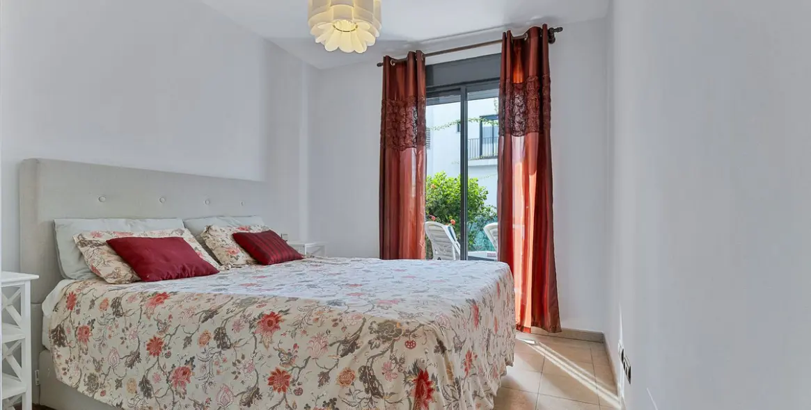 Sale of ground floor apartment in La Cala de Mijas 15