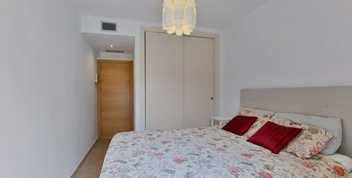 Sale of ground floor apartment in La Cala de Mijas 16