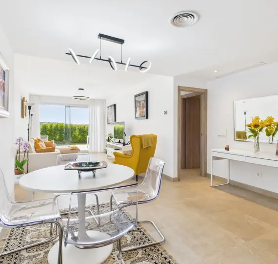 Продажа апартаментов на первом этаже в Estepona