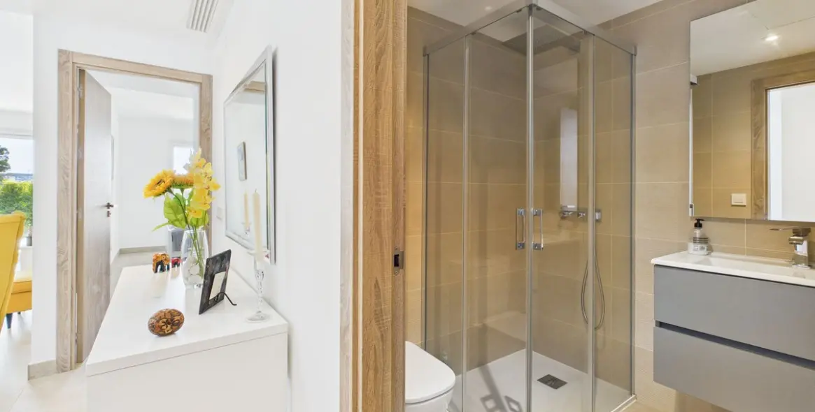 Продажа апартаментов на первом этаже в Estepona 11